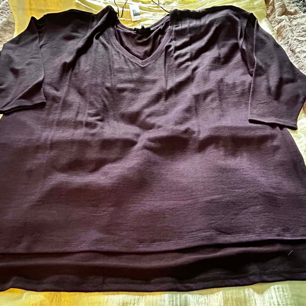 TOP, HIGH LOW HEM, DEEP PURPLE, SIZE 4X, VEE NECK, LONG SLEEVE, SPACE DYE,